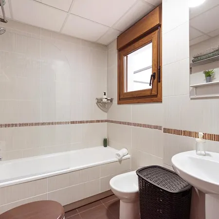 Piscina, Patio Privado Y Aparcamiento Apartment Malaga