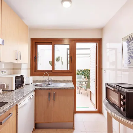 Piscina, Patio Privado Y Aparcamiento Apartment Malaga